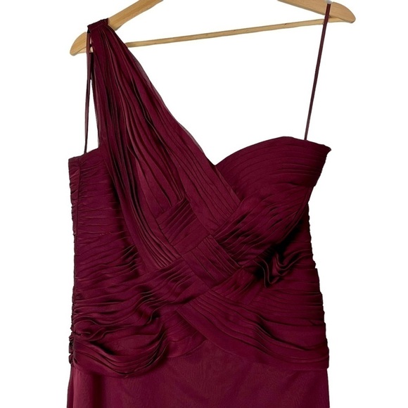 JOVANI BASKETWEAVE ONE SHOULDER WINE RED RUCHED DRAPED FORMAL EVENING GOWN - Picture 6 of 10
